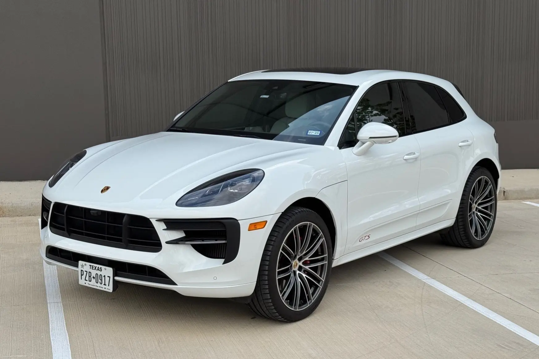 2021 Porsche Macan GTS