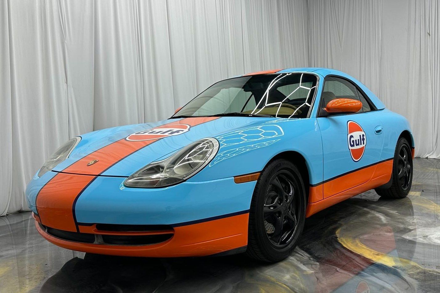 2000 Porsche 911 Carrera Cabriolet