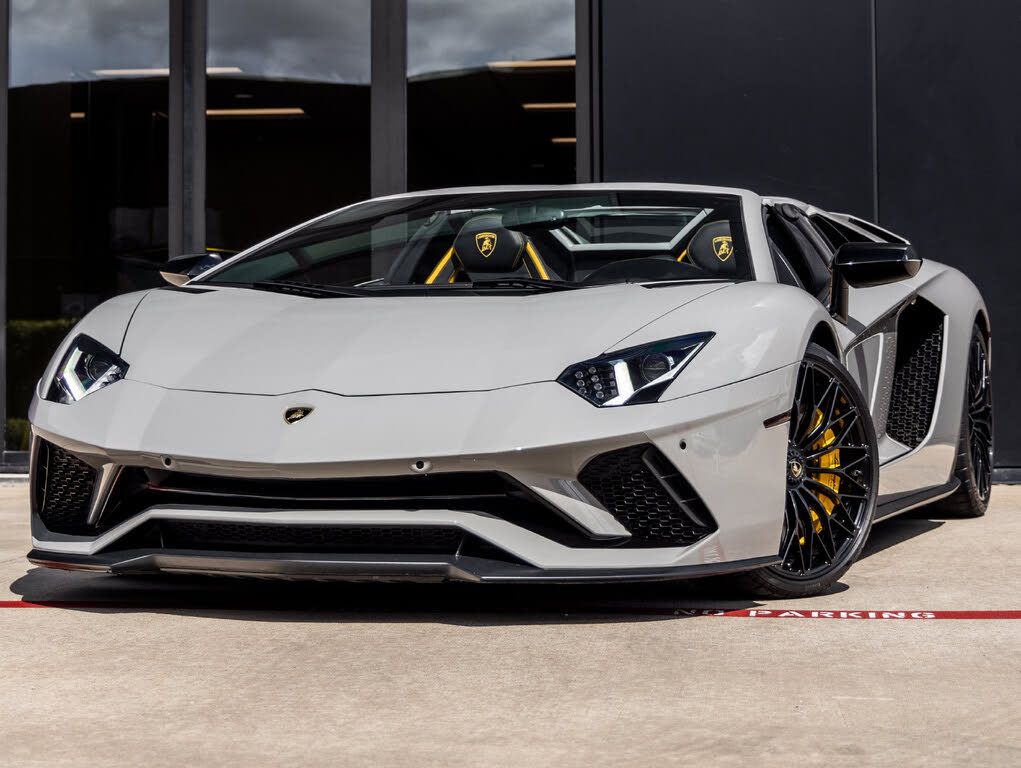 2019 Lamborghini Aventador LP740-4 S Roadster
