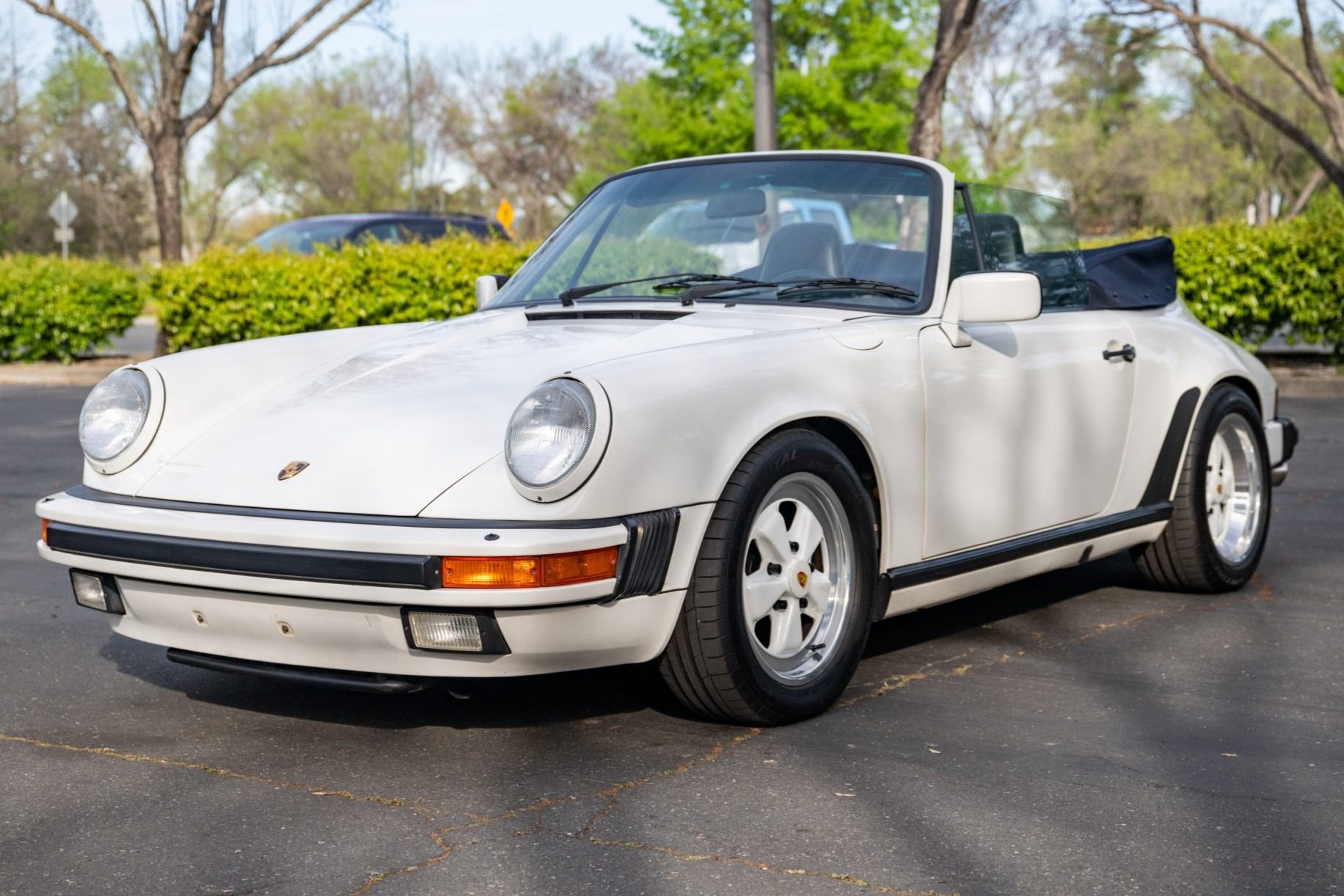 1989 Porsche 911 Cabriolet