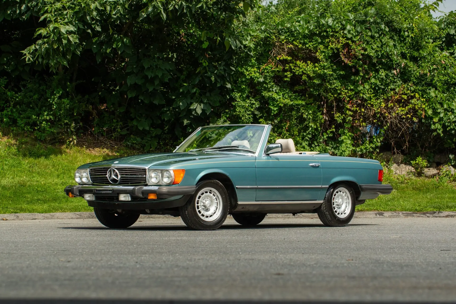 1985 Mercedes-Benz SL-Class