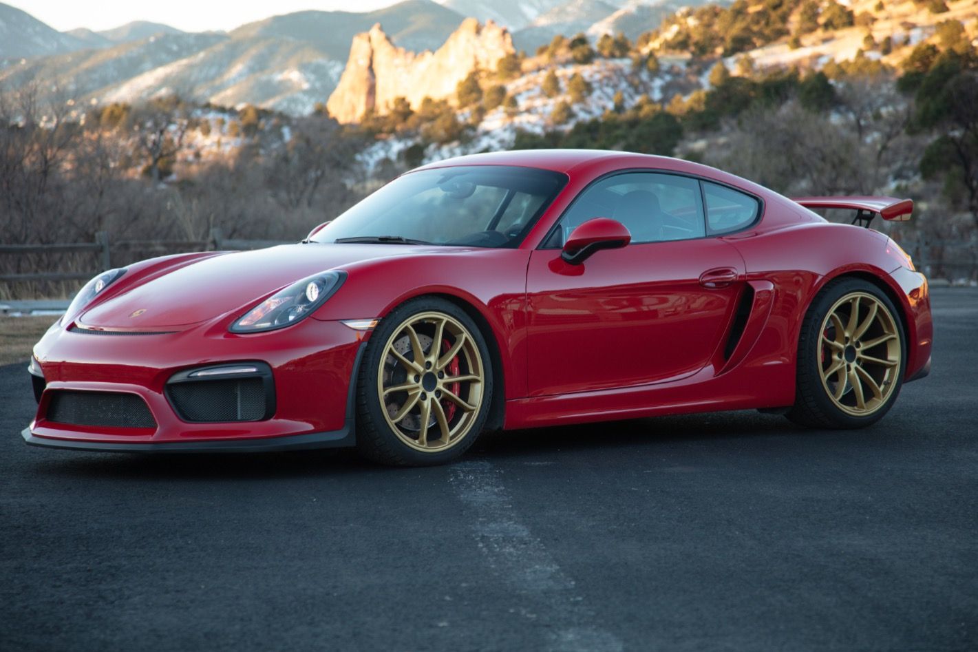 2016 Porsche Cayman GT4