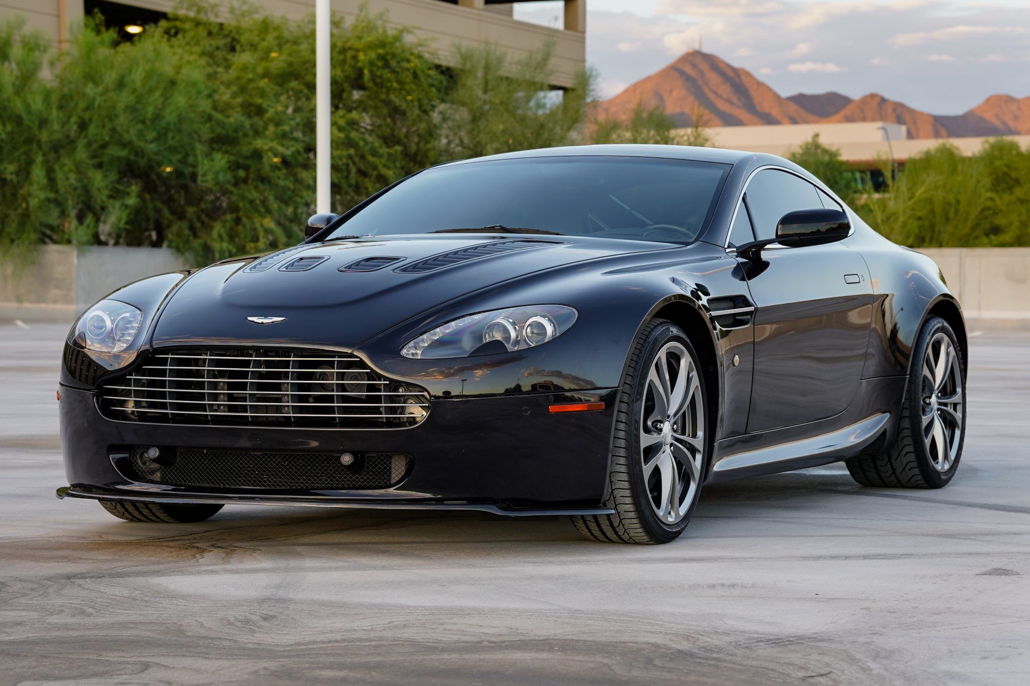 2009 Aston Martin Vantage Vantage 4.7 Coupe