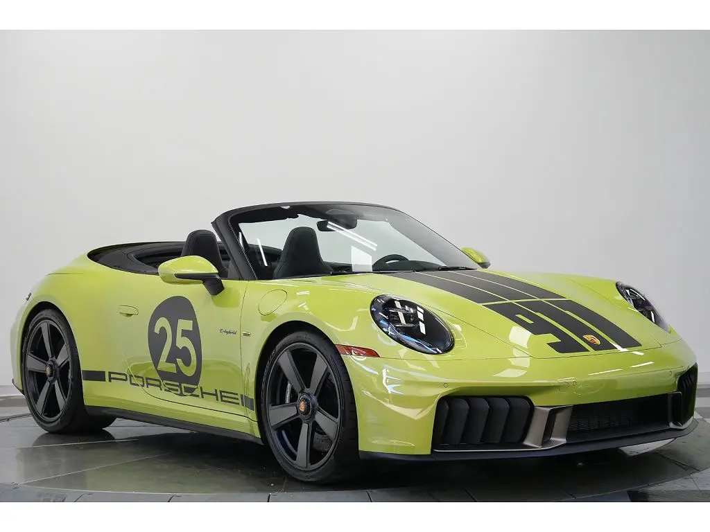 2026 Porsche 992.2 Carrera 4 GTS
