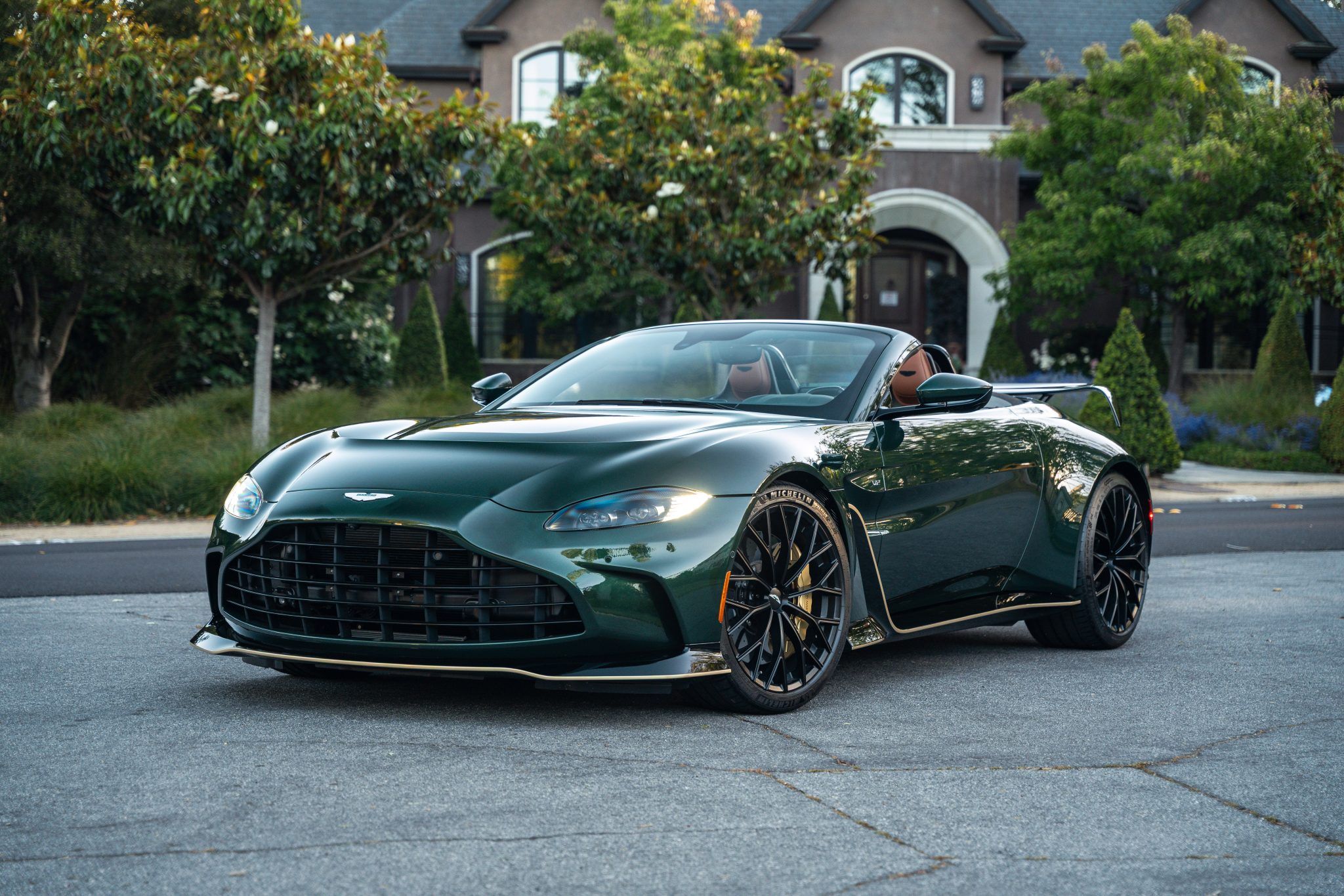 2023 Aston Martin Vantage V12
