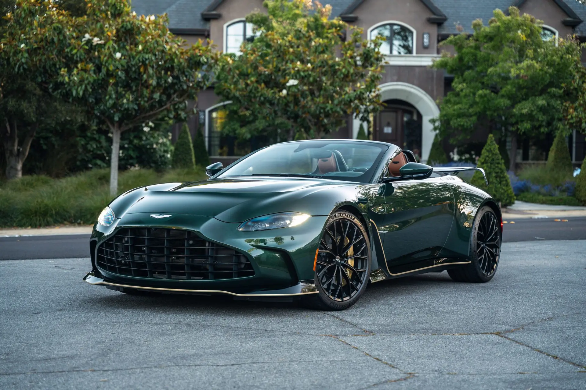 2023 Aston Martin Vantage V12