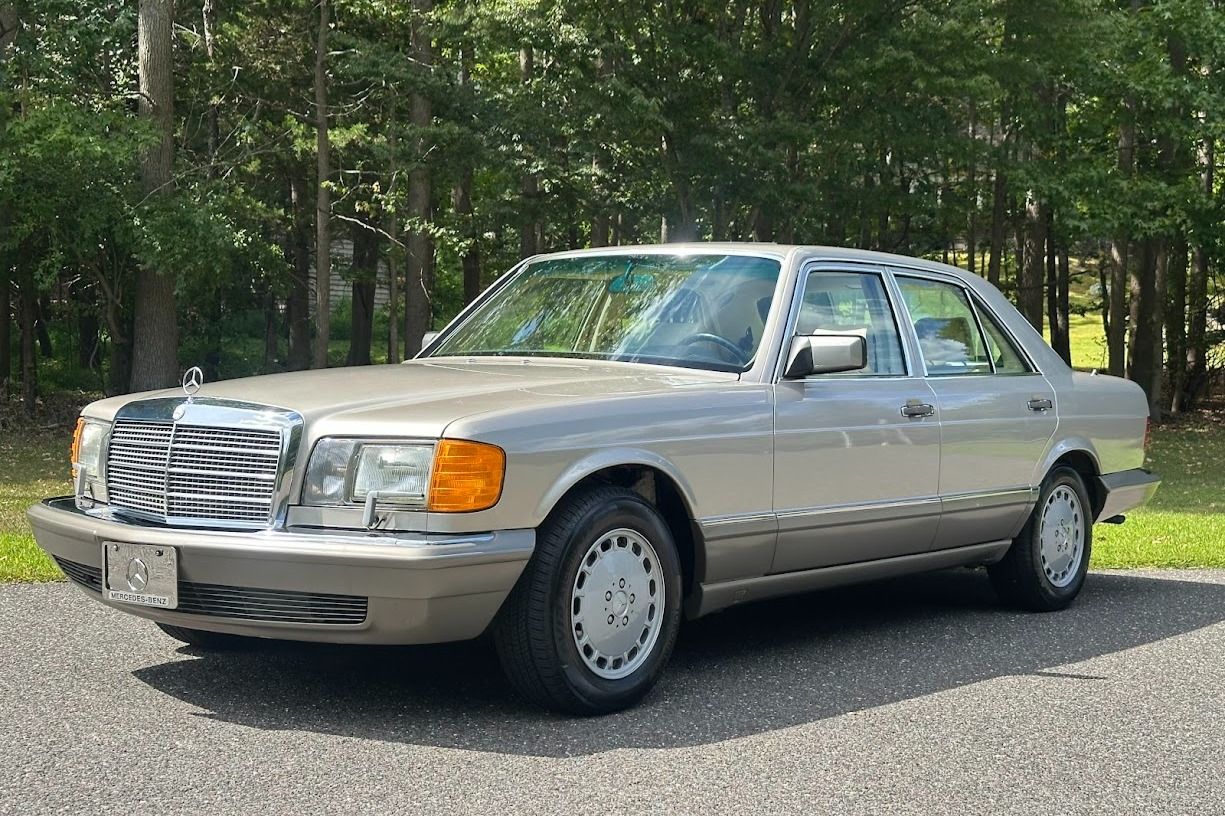 1991 Mercedes-Benz S-Class