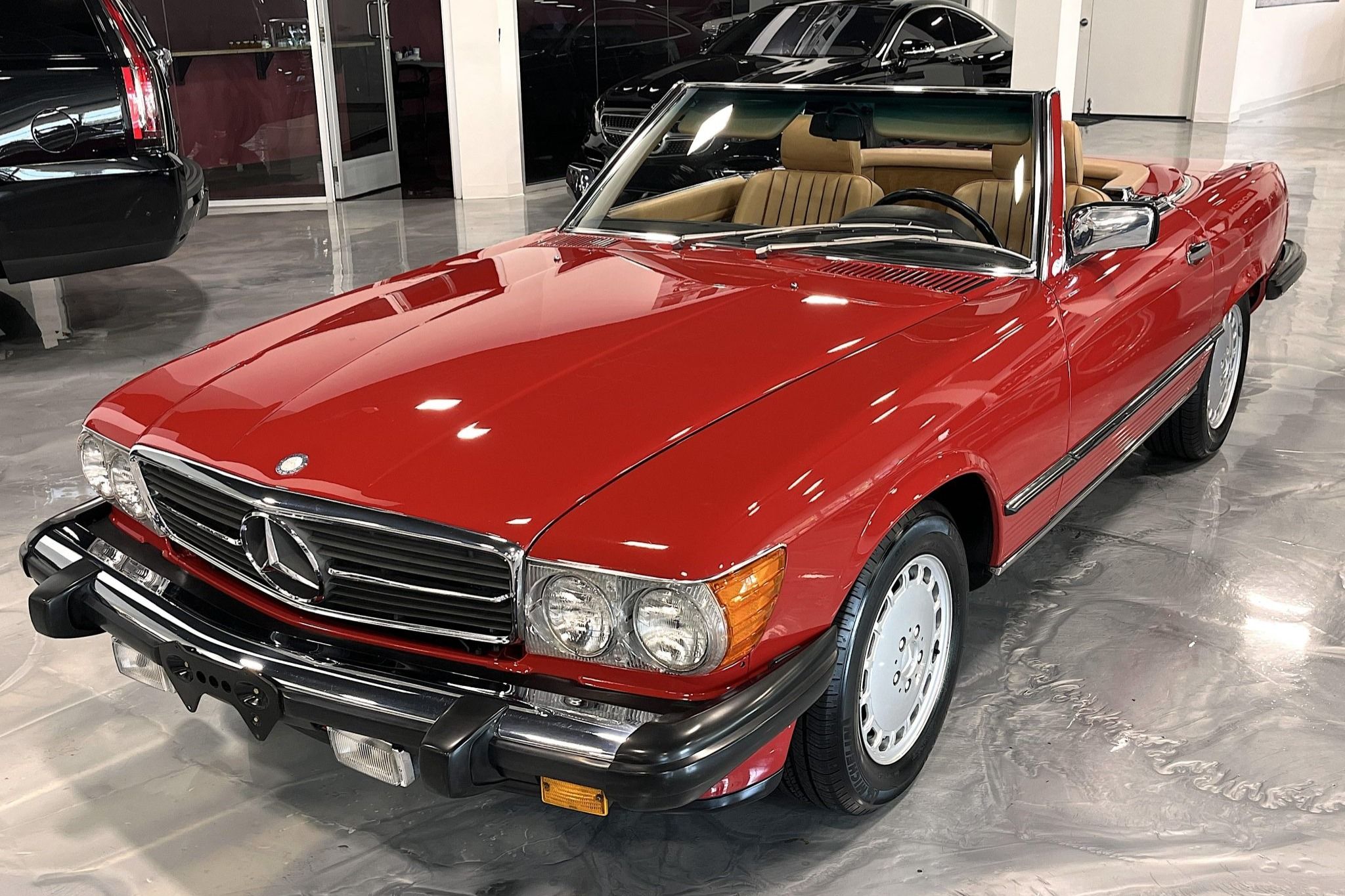 1987 Mercedes-Benz SL-Class 560SL