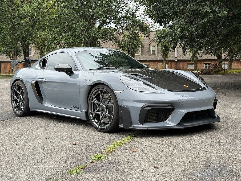 2024 Porsche Cayman GT4