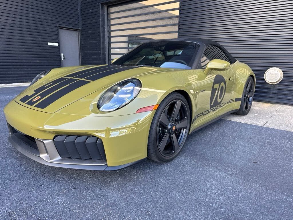 2026 Porsche 992.2 Carrera 4 GTS
