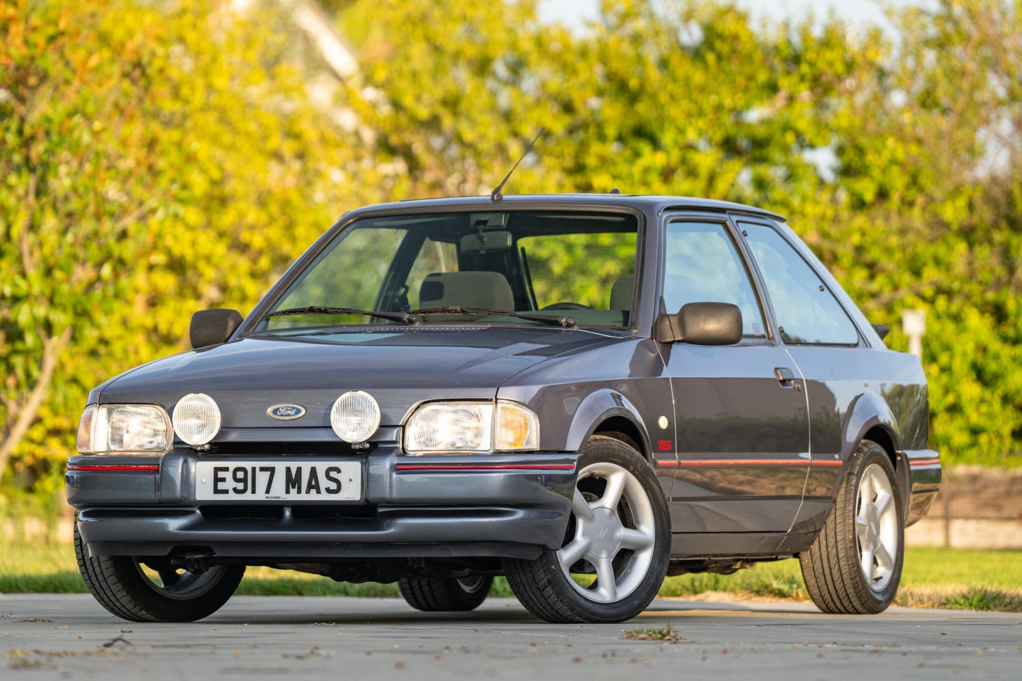 1988 Ford Escort