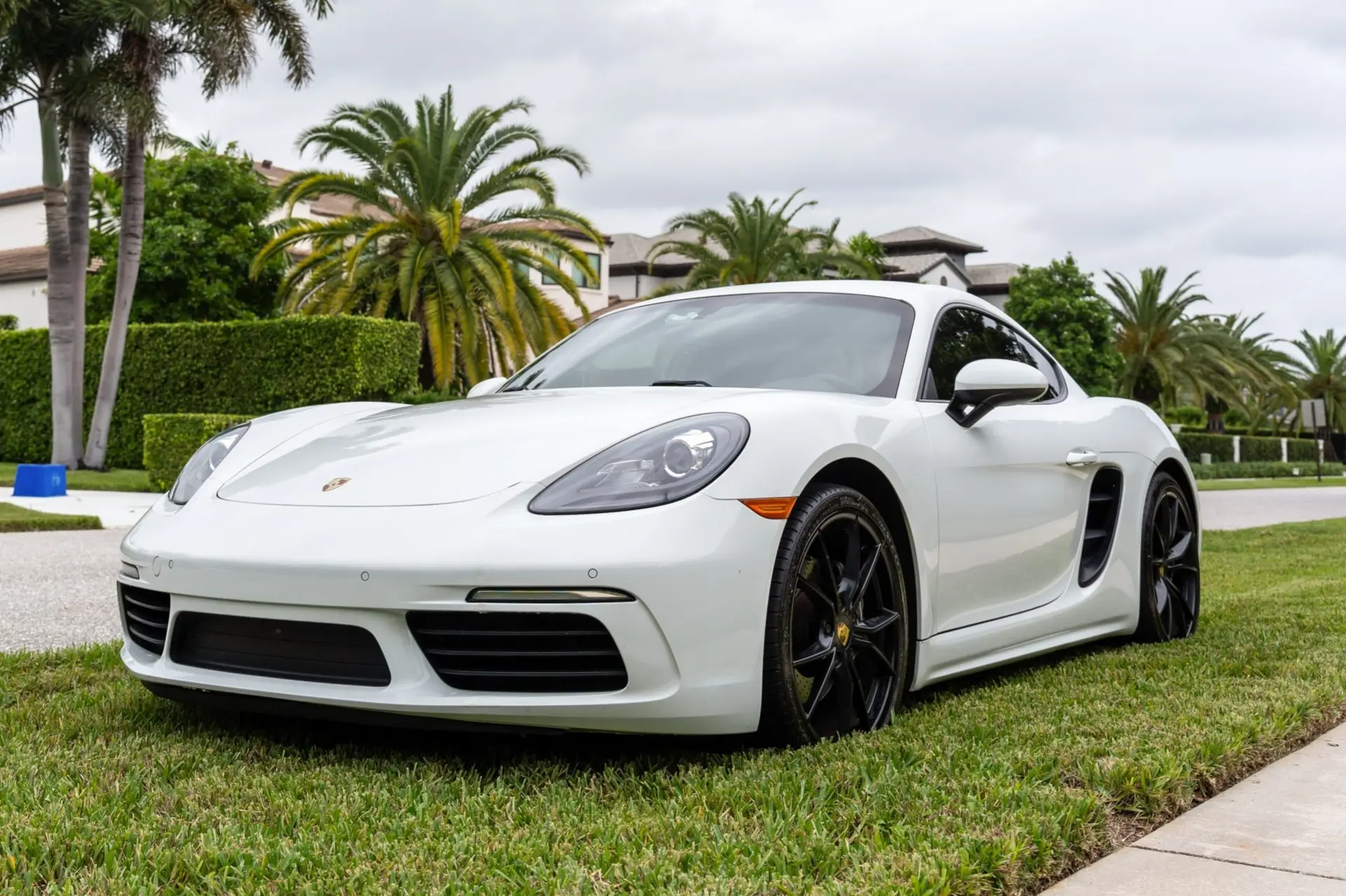 2018 Porsche Cayman S