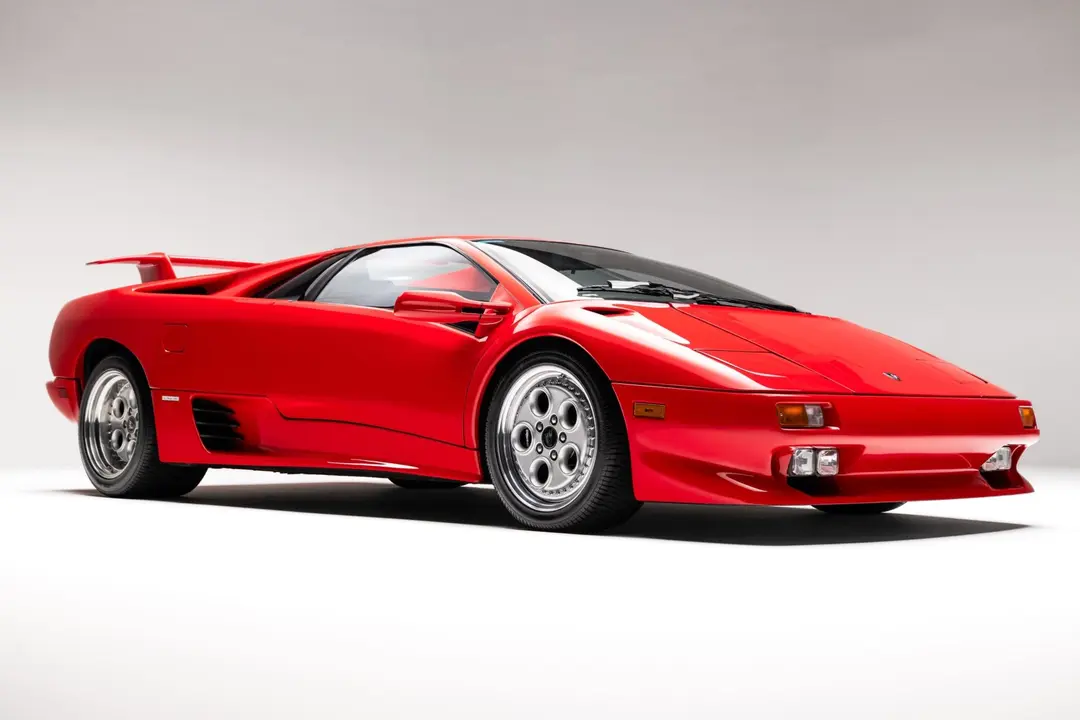1993 Lamborghini Diablo VT, sold Nov 2025