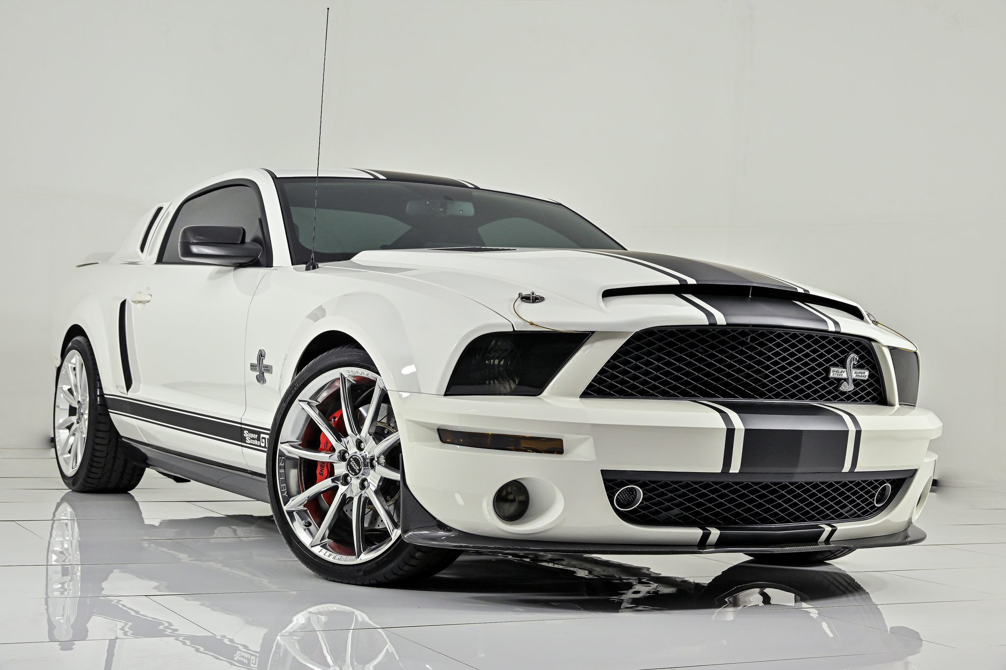 2007 Ford Mustang Shelby GT500 Super Snake