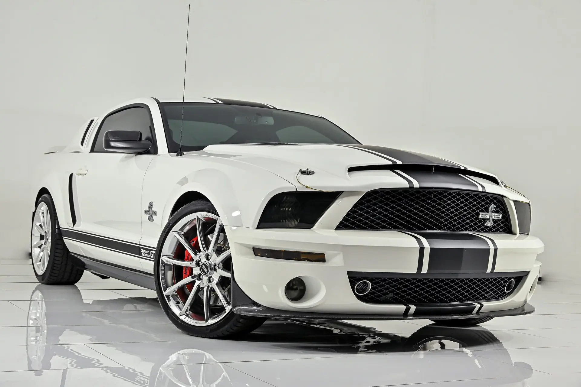2007 Ford Mustang Shelby GT500 Super Snake