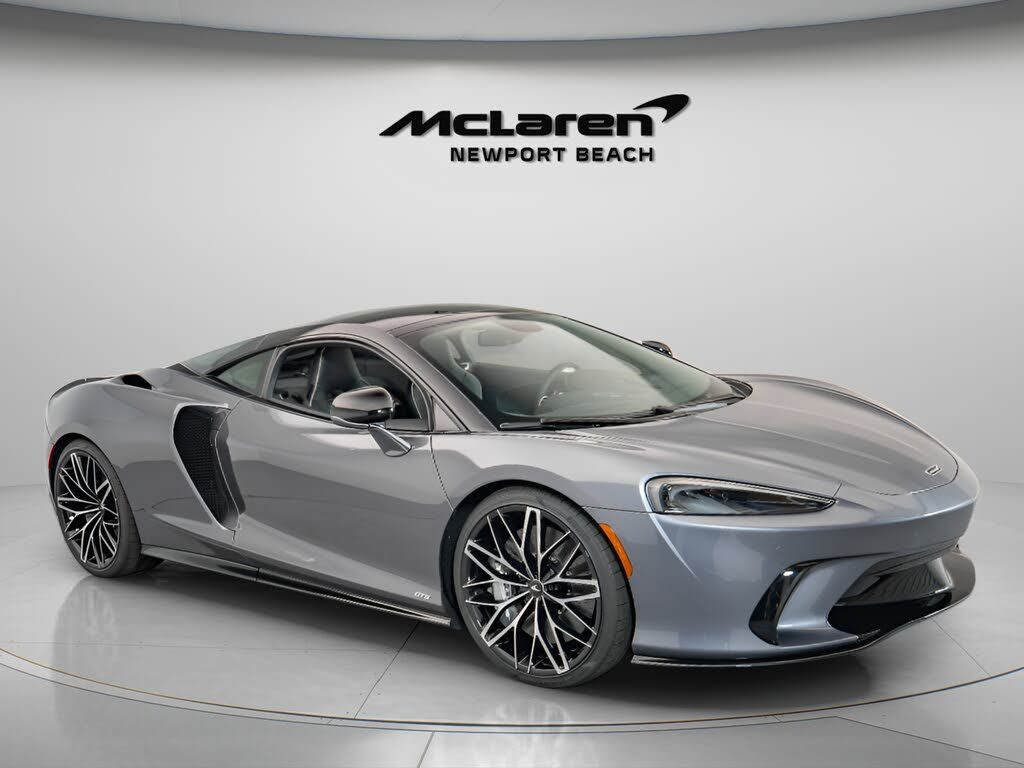 2025 McLaren GTS Coupe