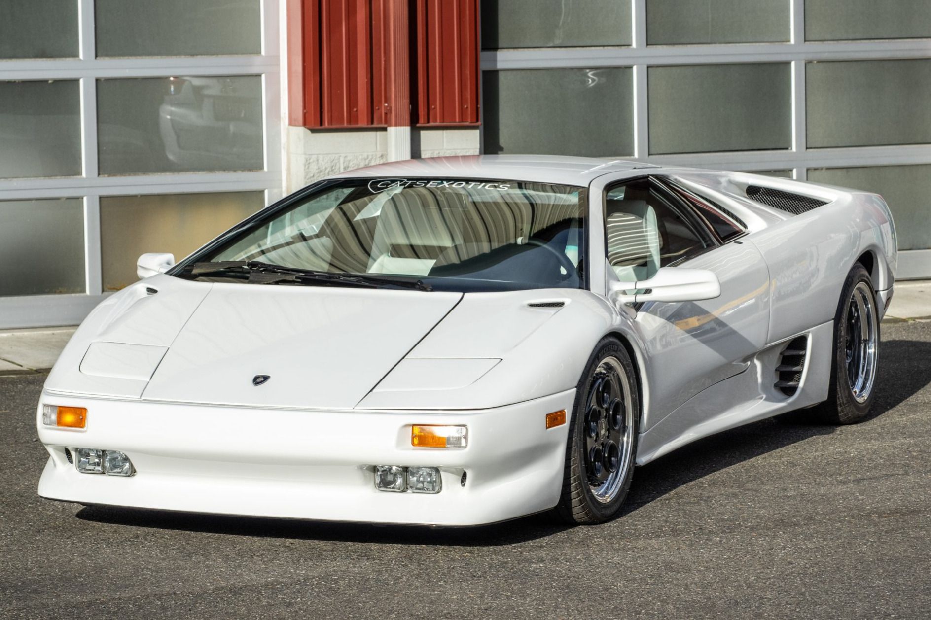 1991 Lamborghini Diablo Base (pre-VT)