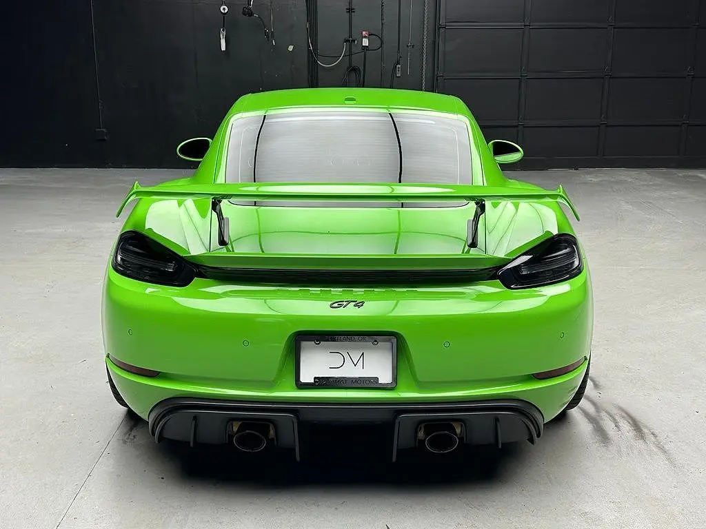 2023 Porsche Cayman GT4