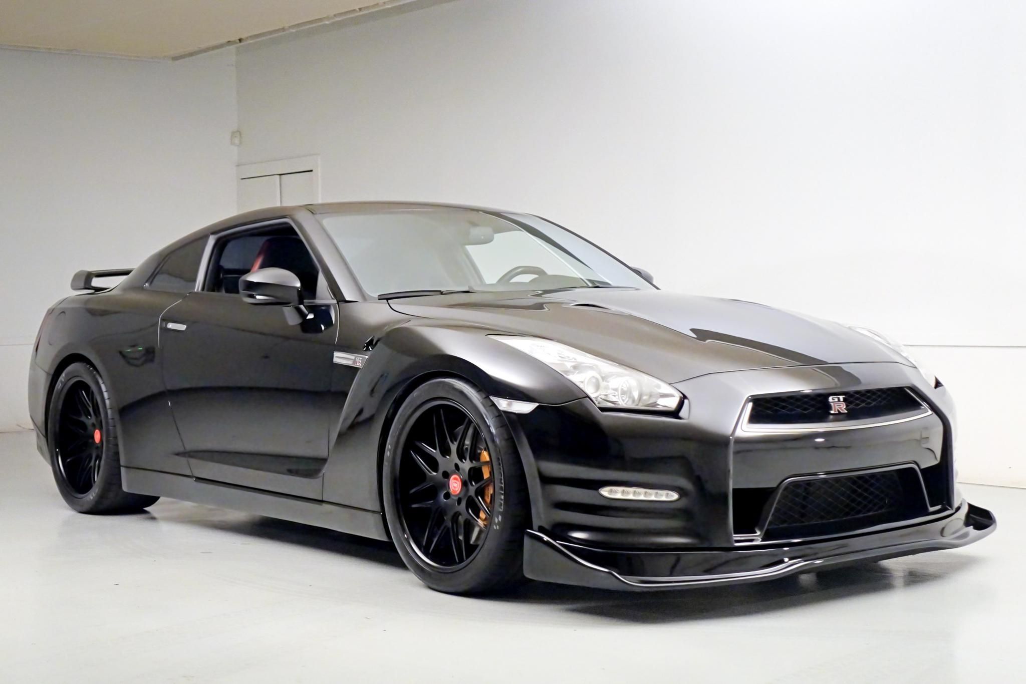 2012 Nissan GT-R
