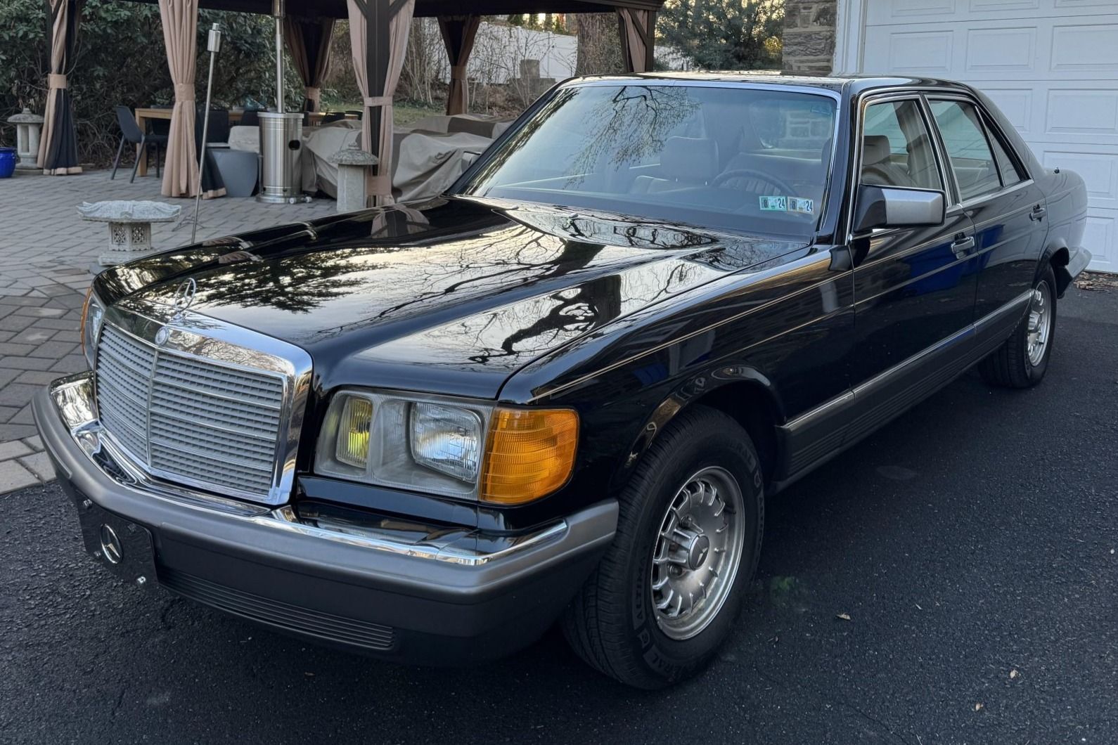 1984 Mercedes-Benz S-Class