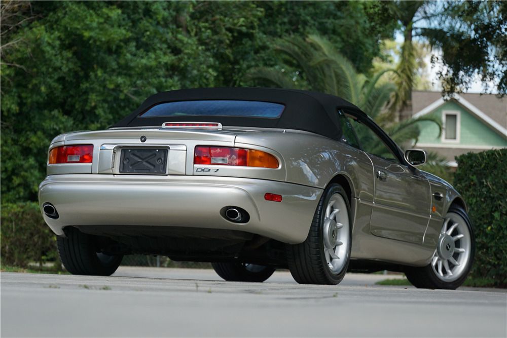 1998 Aston Martin DB7 Volante