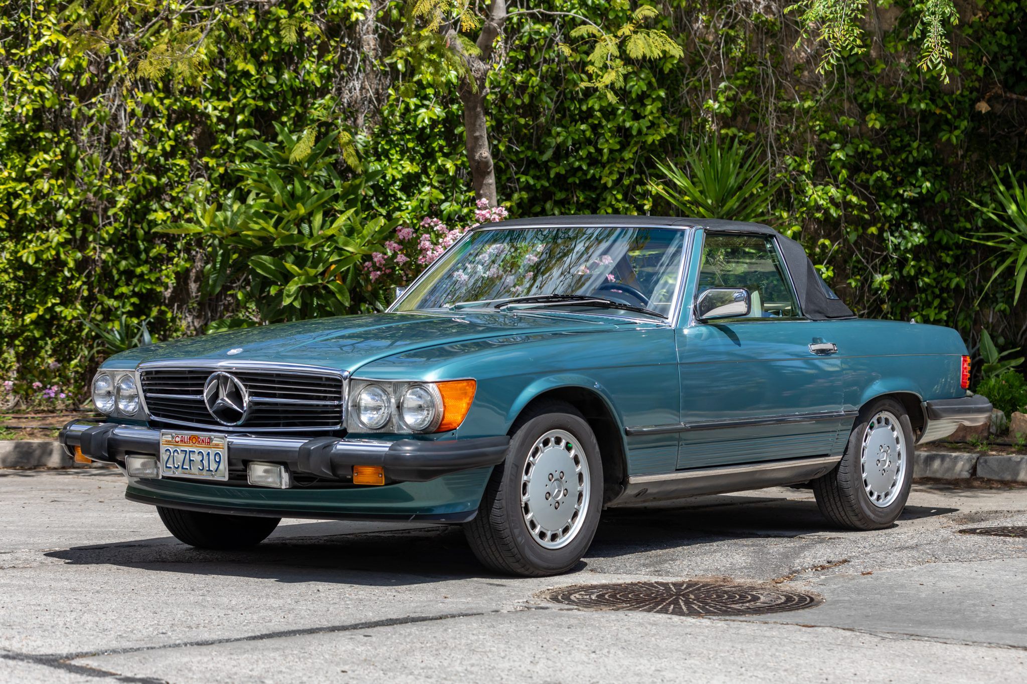 1987 Mercedes-Benz SL-Class 560SL