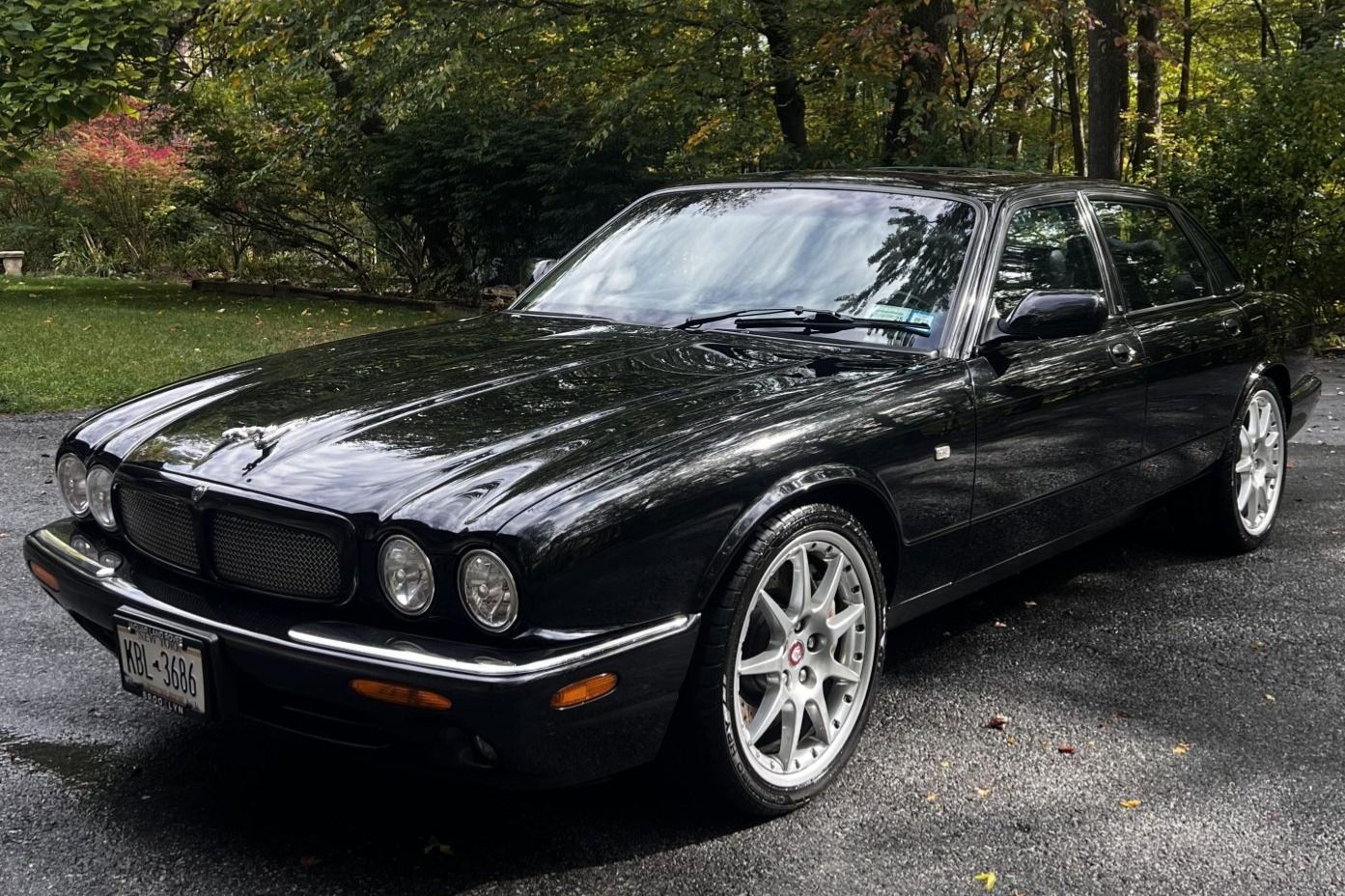 2002 Jaguar XJR