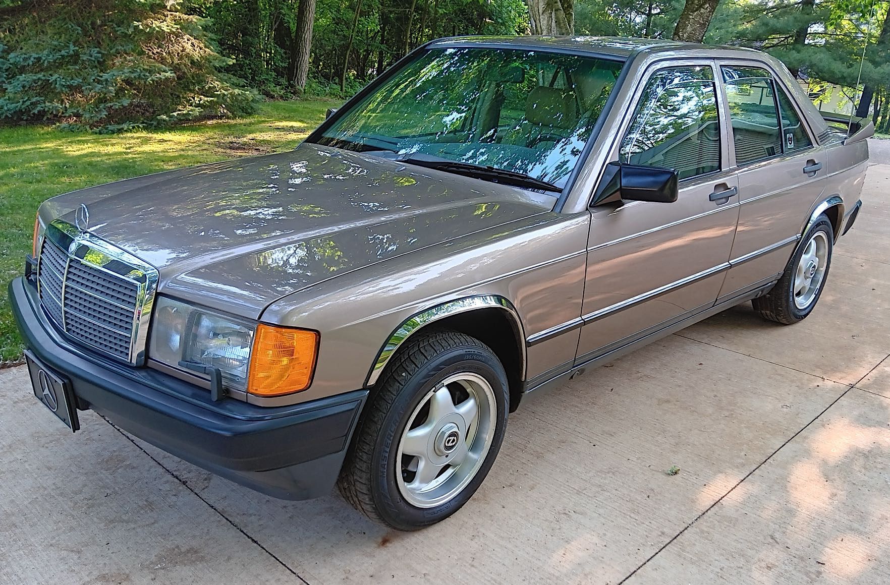 1987 Mercedes-Benz 190