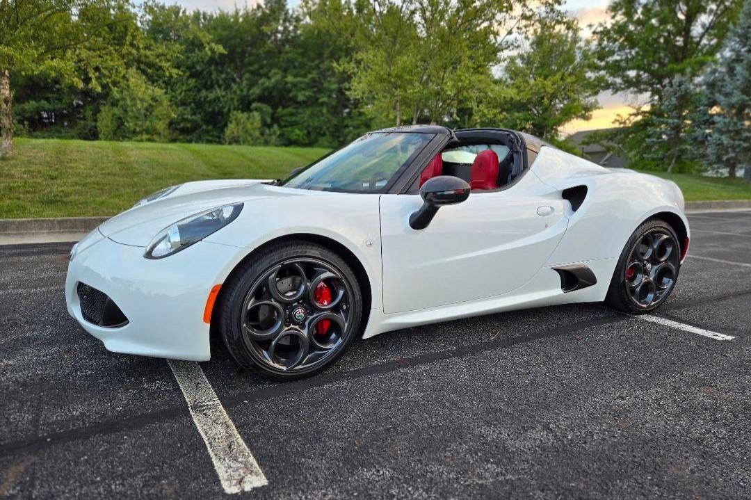 2020 Alfa Romeo 4C Spider
