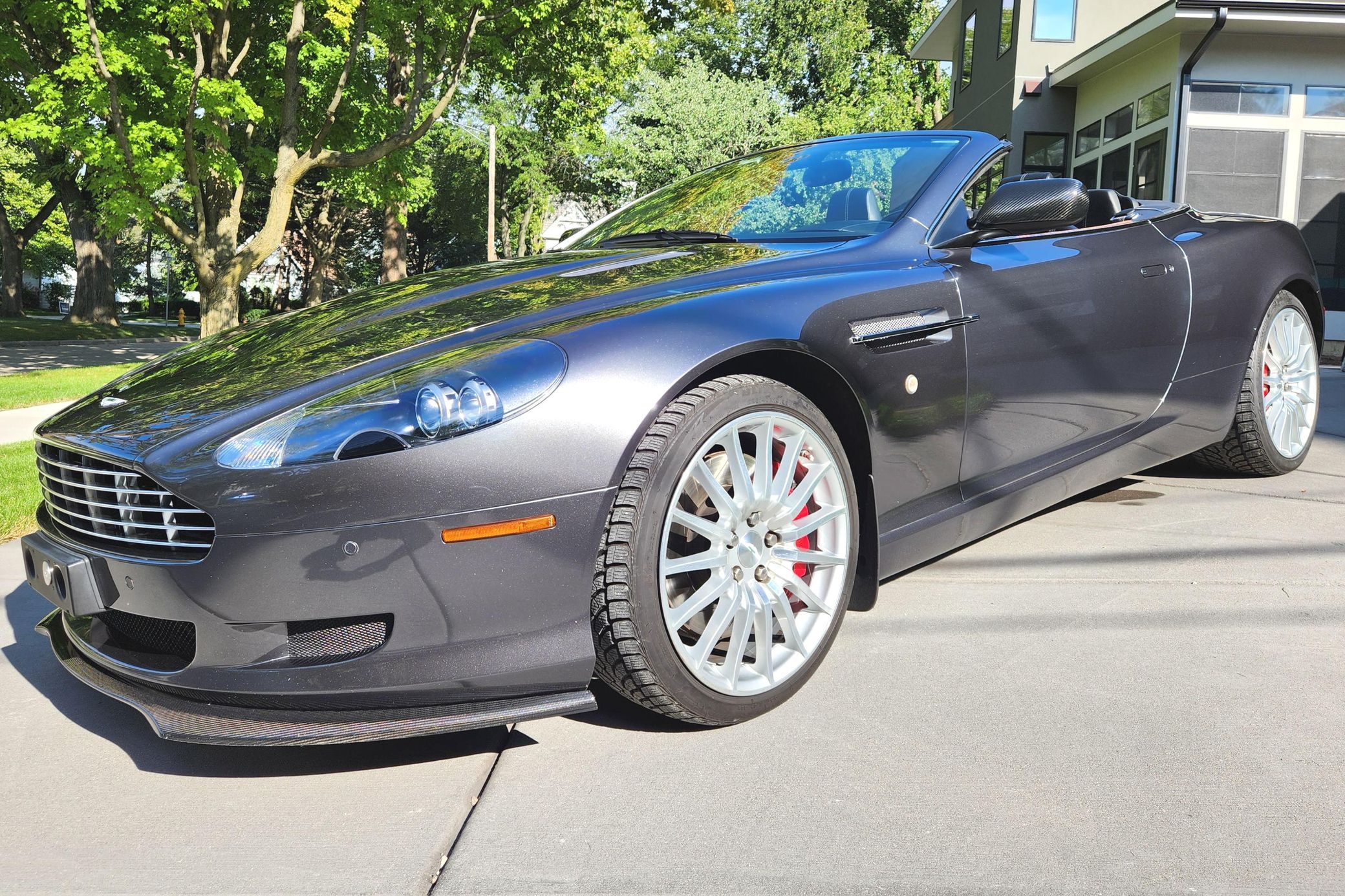 2008 Aston Martin DB9 Volante