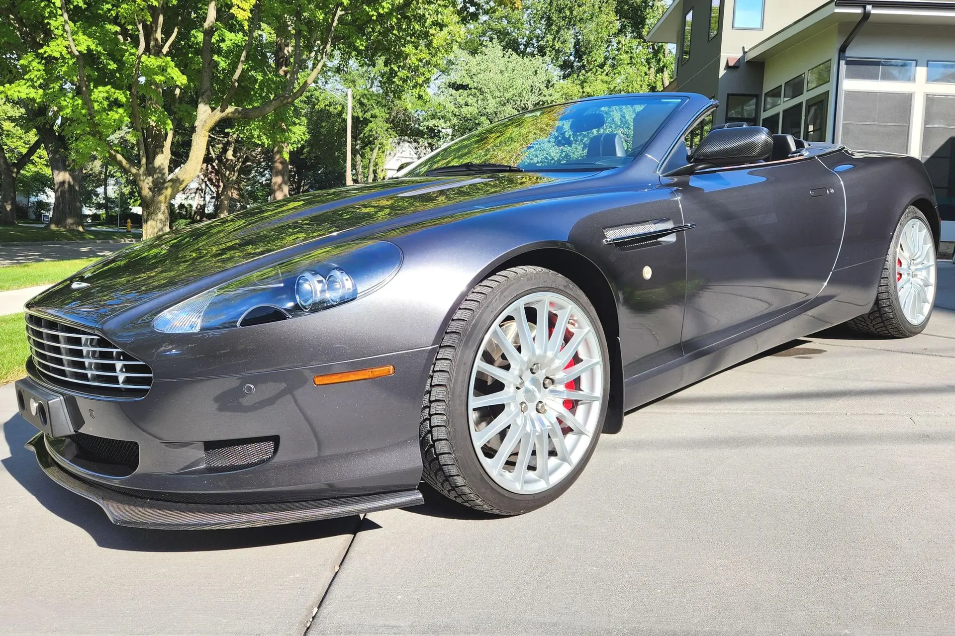 2008 Aston Martin DB9 Volante