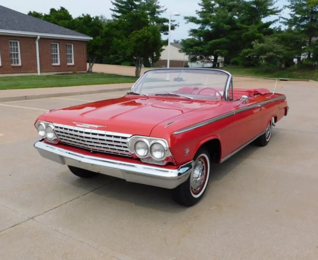 1961 Chevrolet Impala Convertible