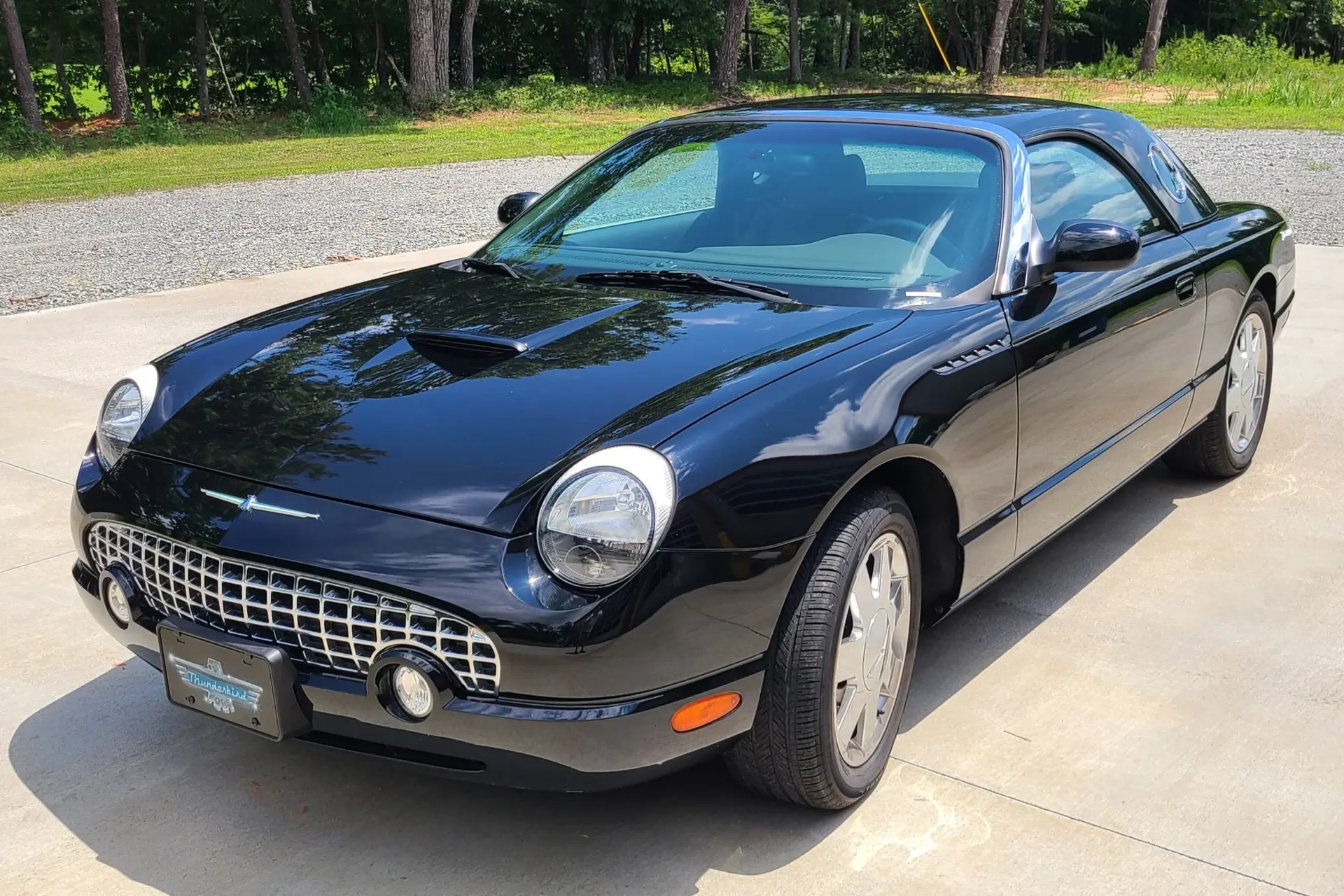 2002 Ford Thunderbird