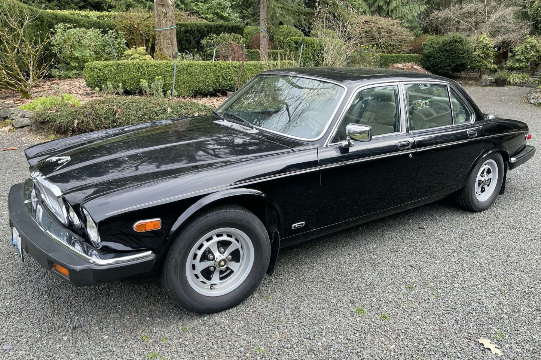 1986 Jaguar XJ