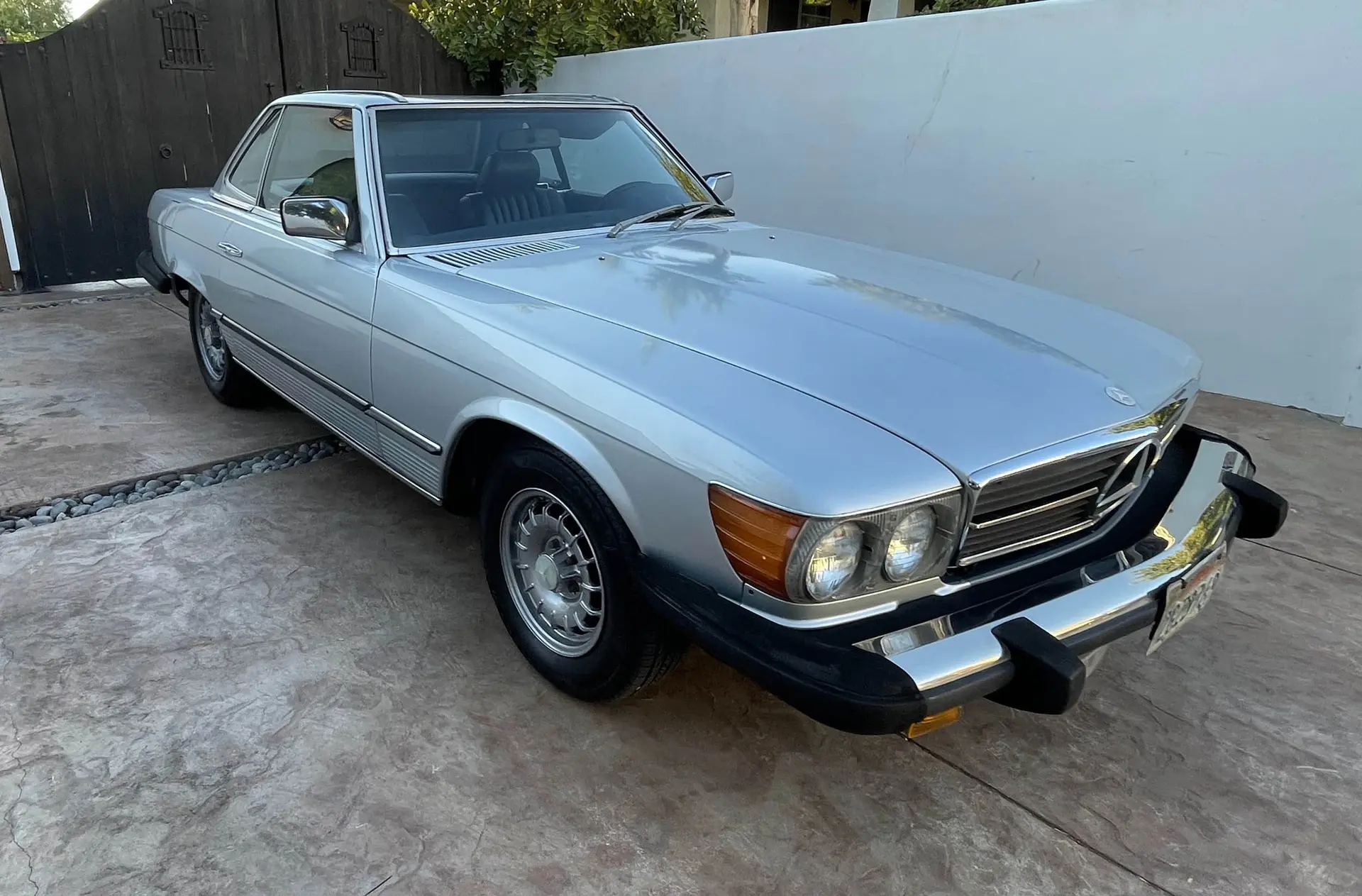 1984 Mercedes-Benz SL-Class