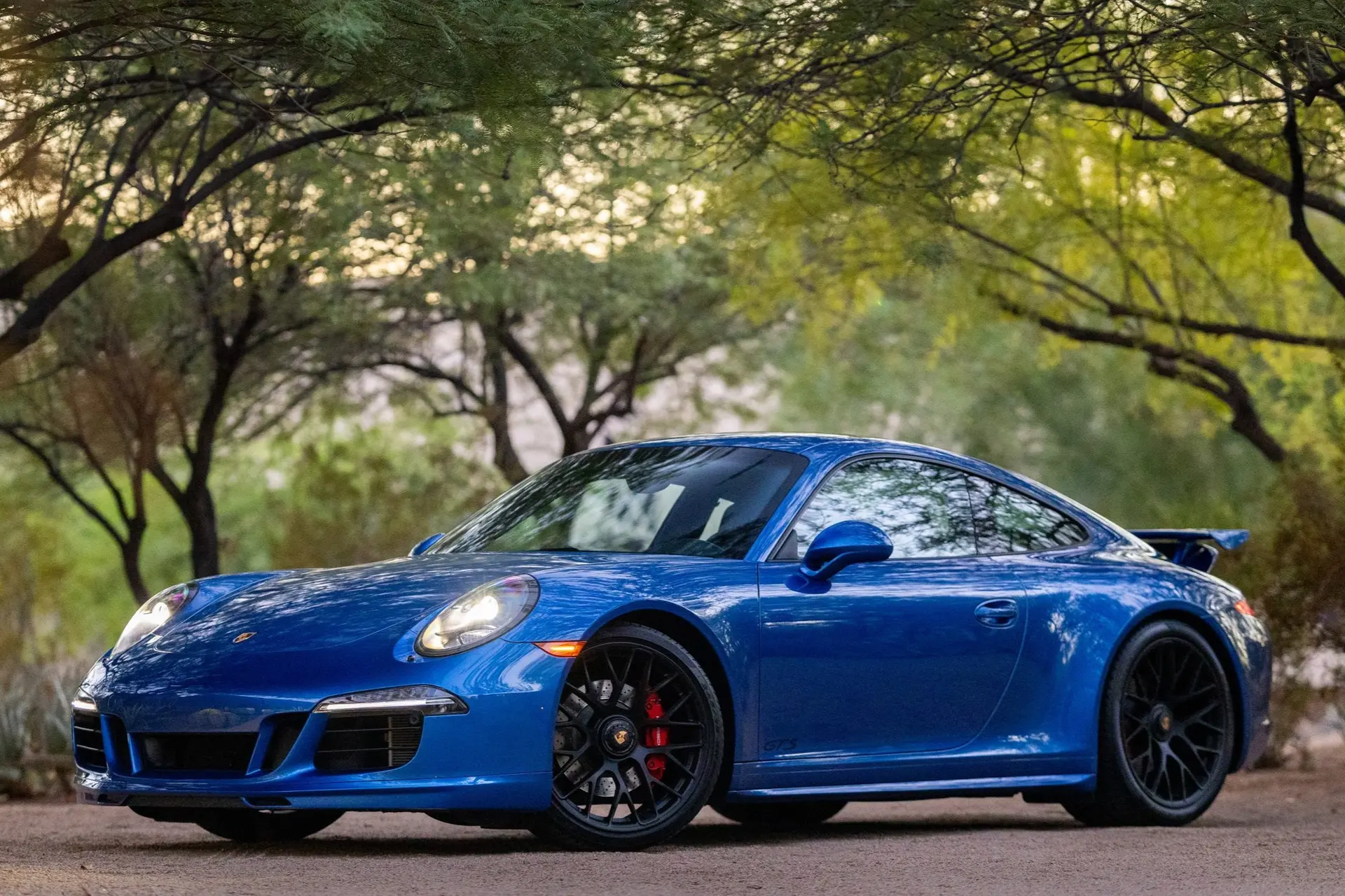 2016 Porsche 911 Carrera GTS