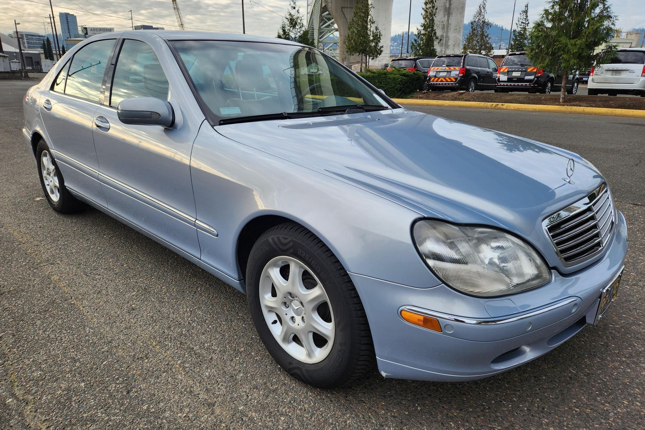 2000 Mercedes-Benz S-Class