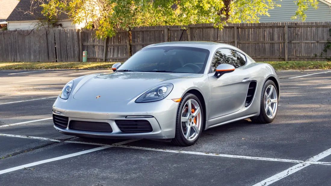 2018 Porsche Cayman