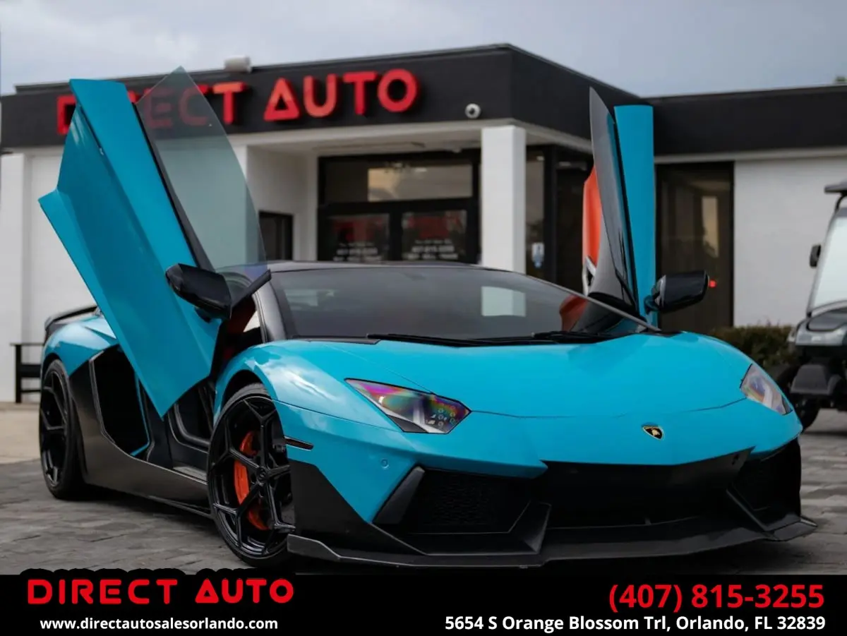 2012 Lamborghini Aventador LP700-4