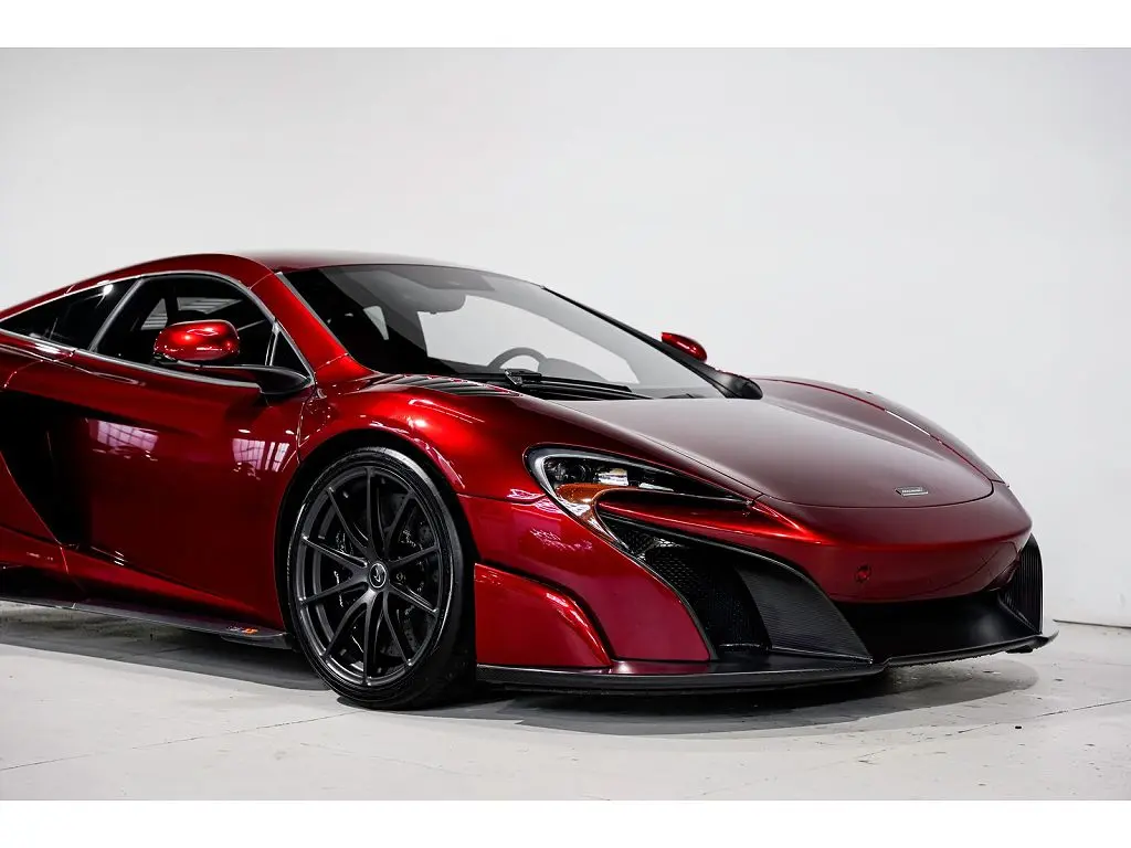 2016 McLaren 675LT