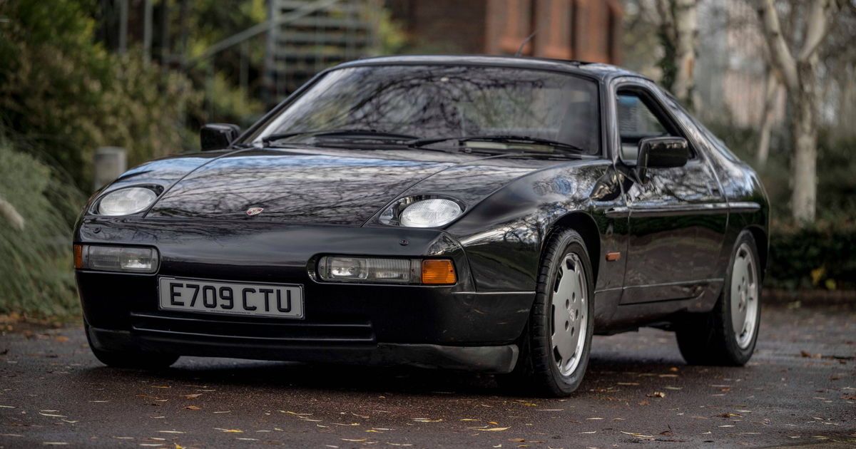 1987 Porsche 928 S4