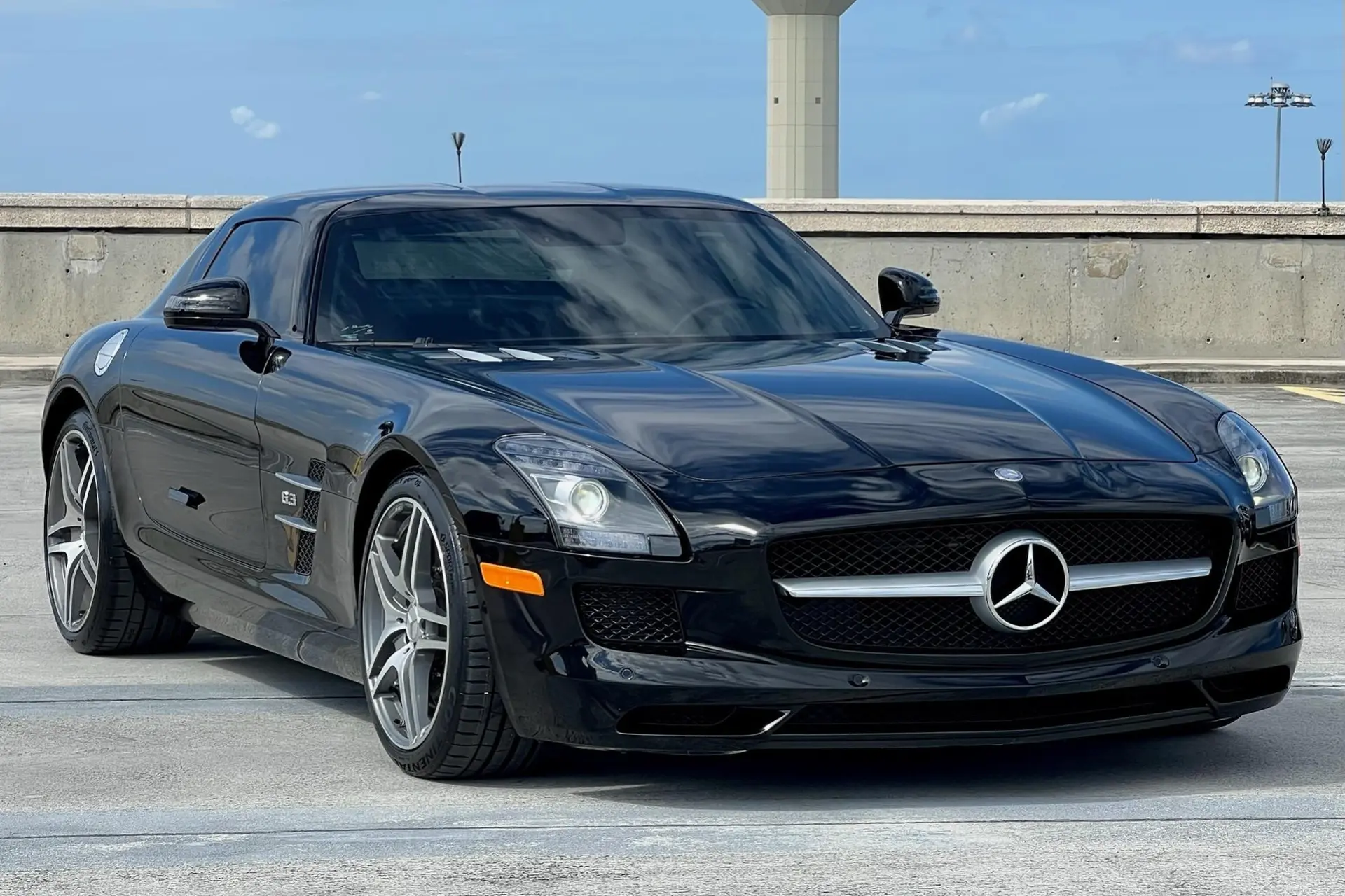2011 Mercedes-Benz SLS AMG GT Final Edition