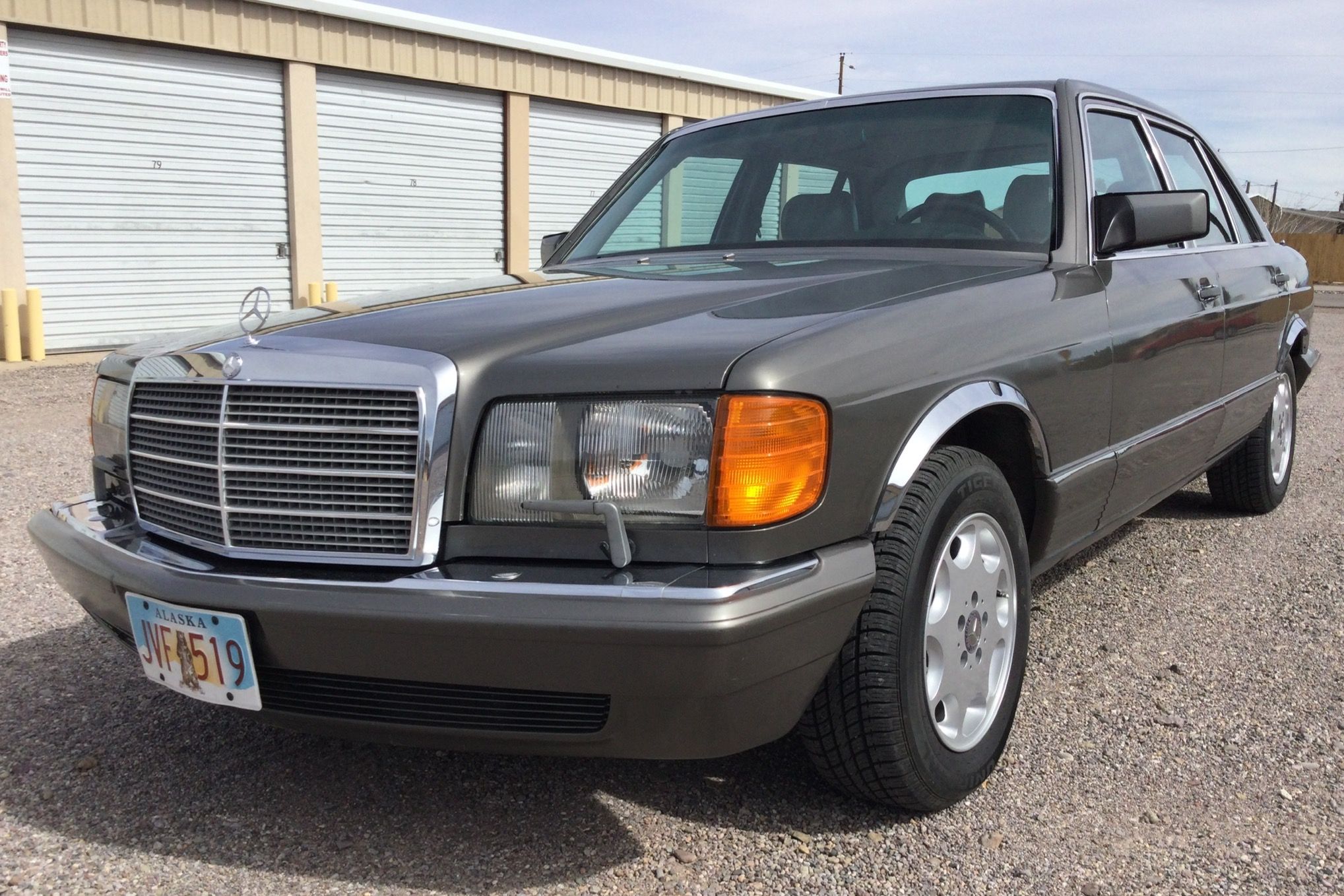 1985 Mercedes-Benz S-Class