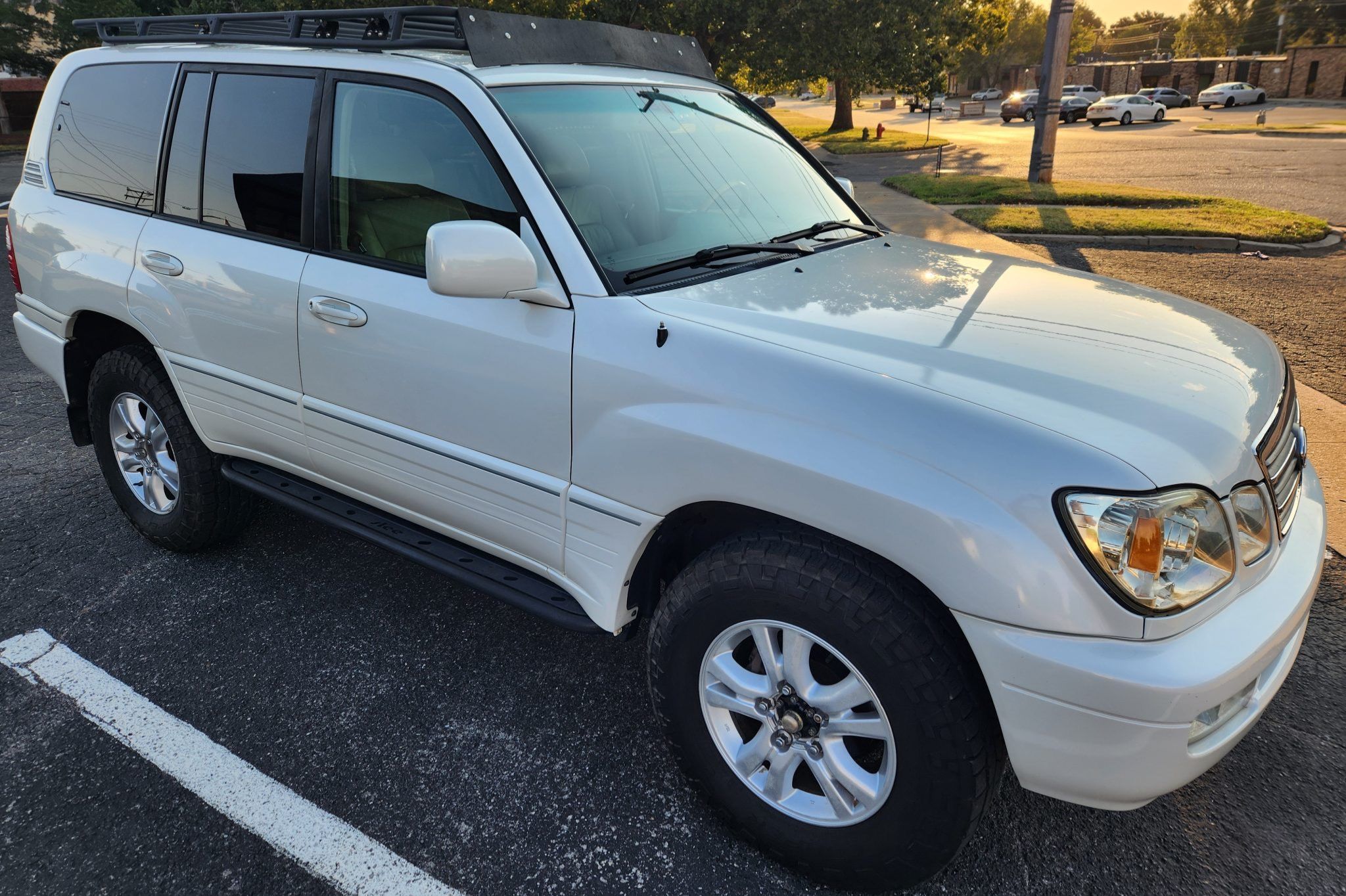 2005 Lexus LX