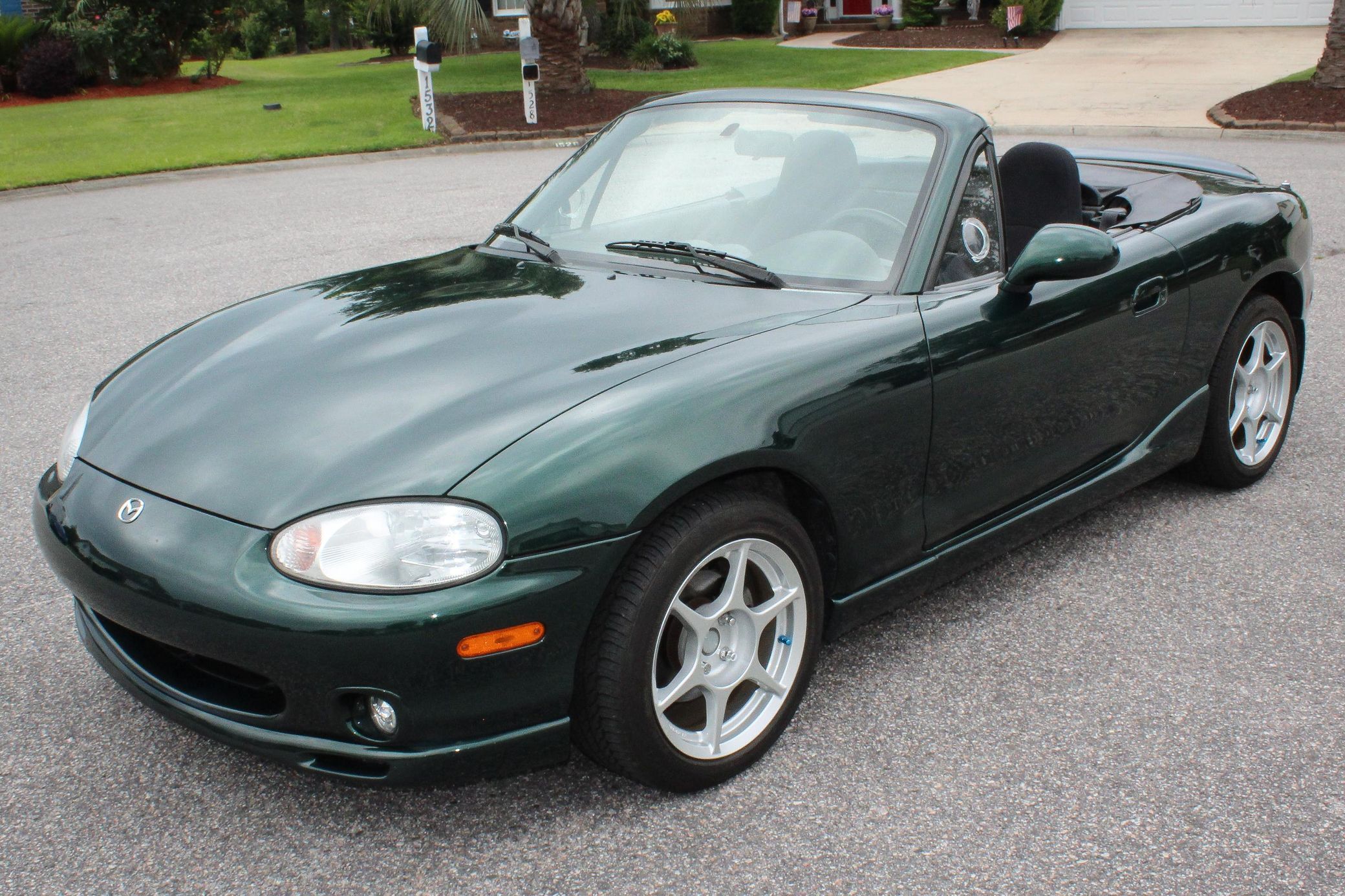 2000 Mazda MX-5 Miata
