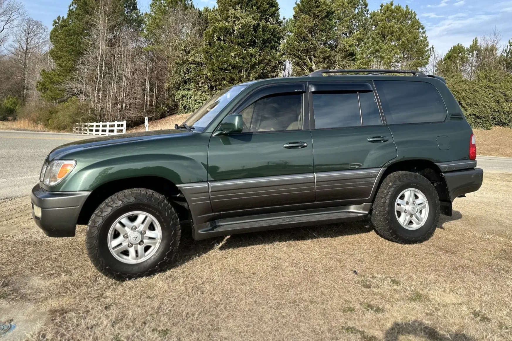 2000 Lexus LX