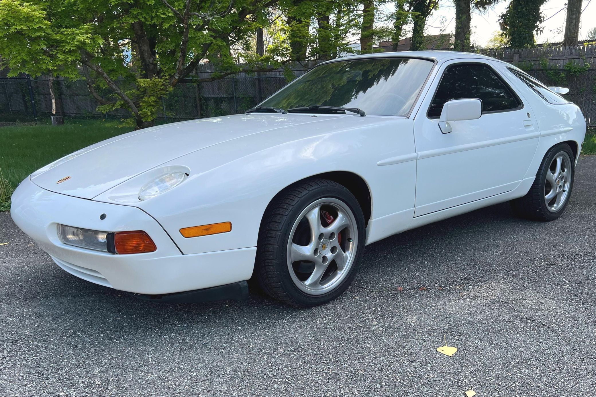 1989 Porsche 928 S4