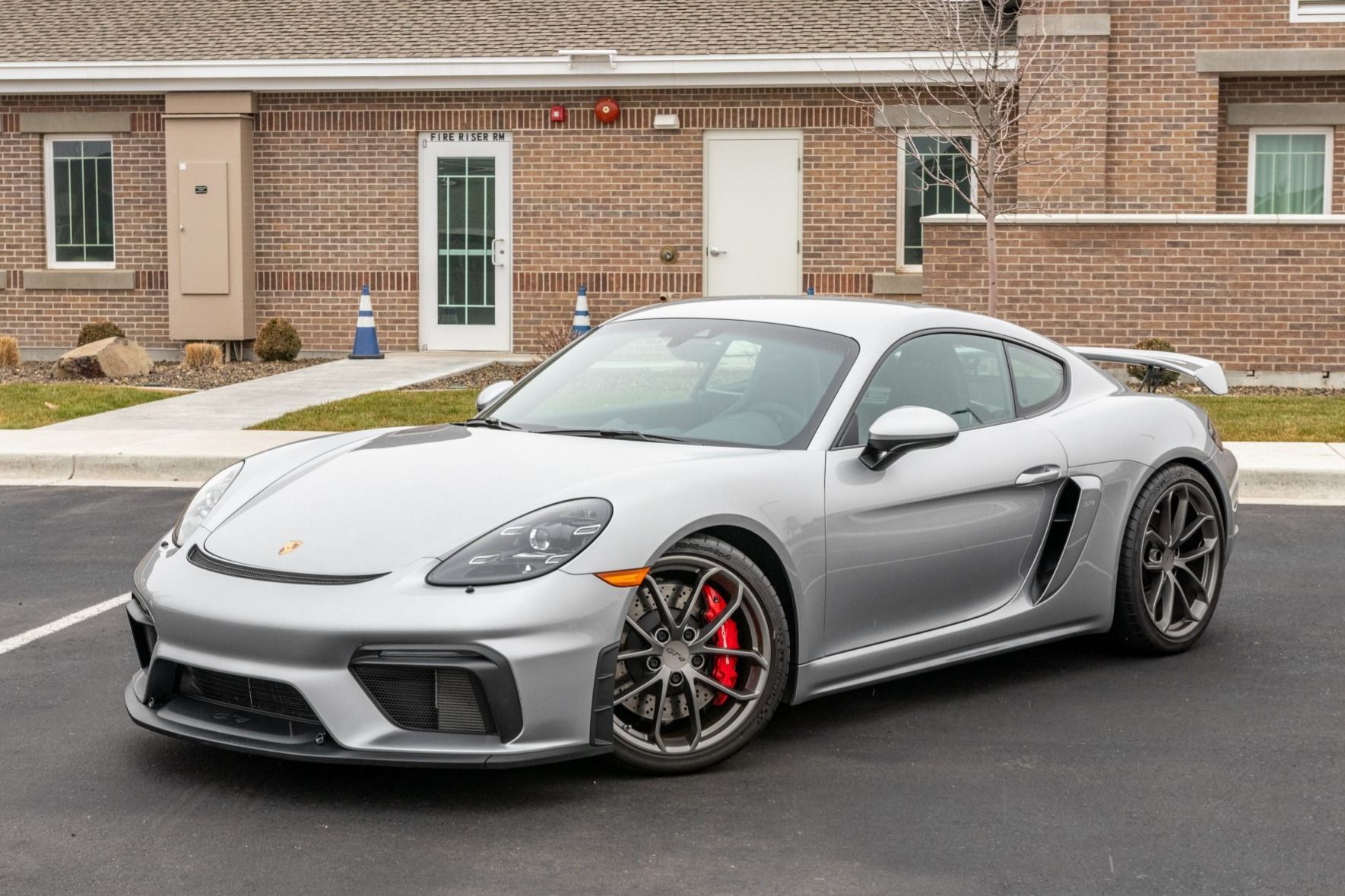 2020 Porsche Cayman GT4