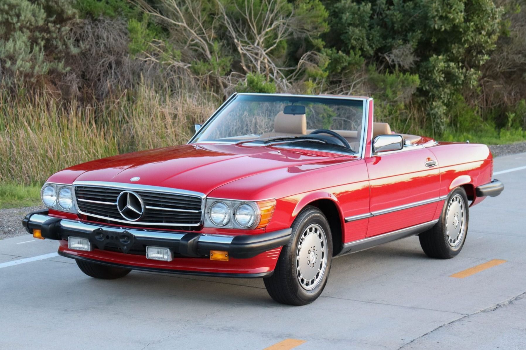 1986 Mercedes-Benz SL-Class 560SL
