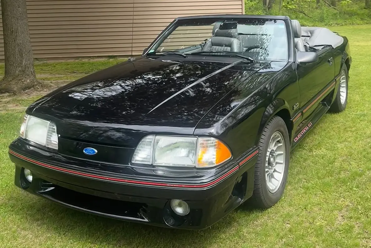 1987 Ford Mustang GT